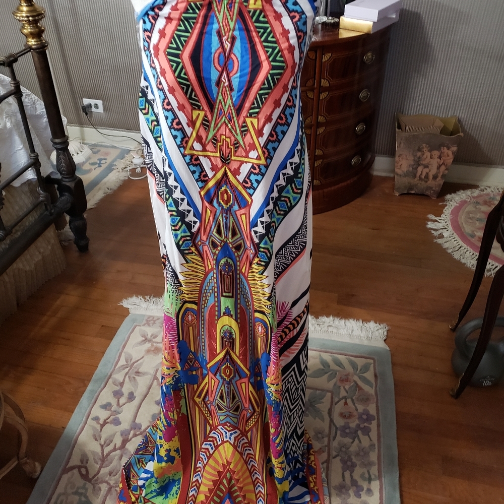 Dress - Picture 4 of 4